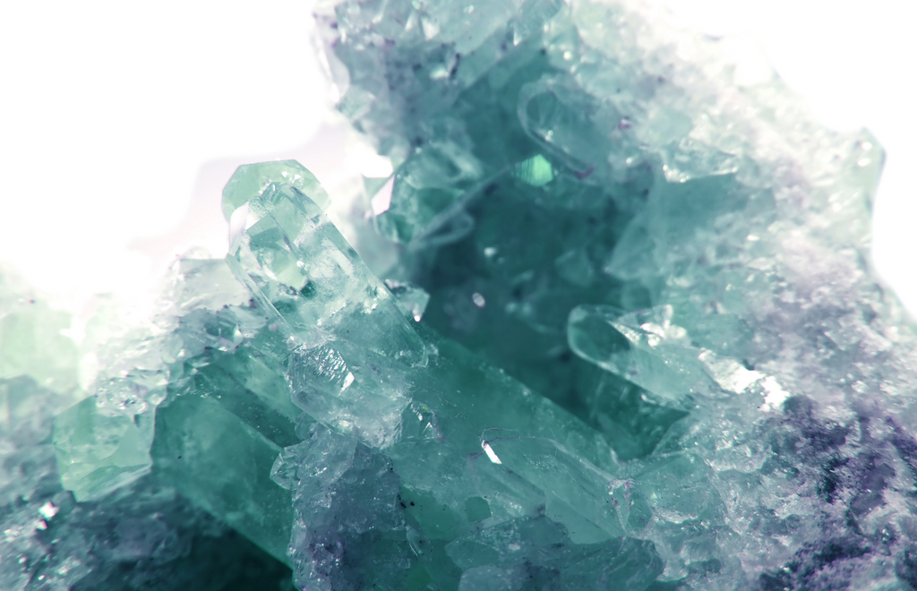 Learn About the Enchanting Aquamarine and Fluorite Crystals